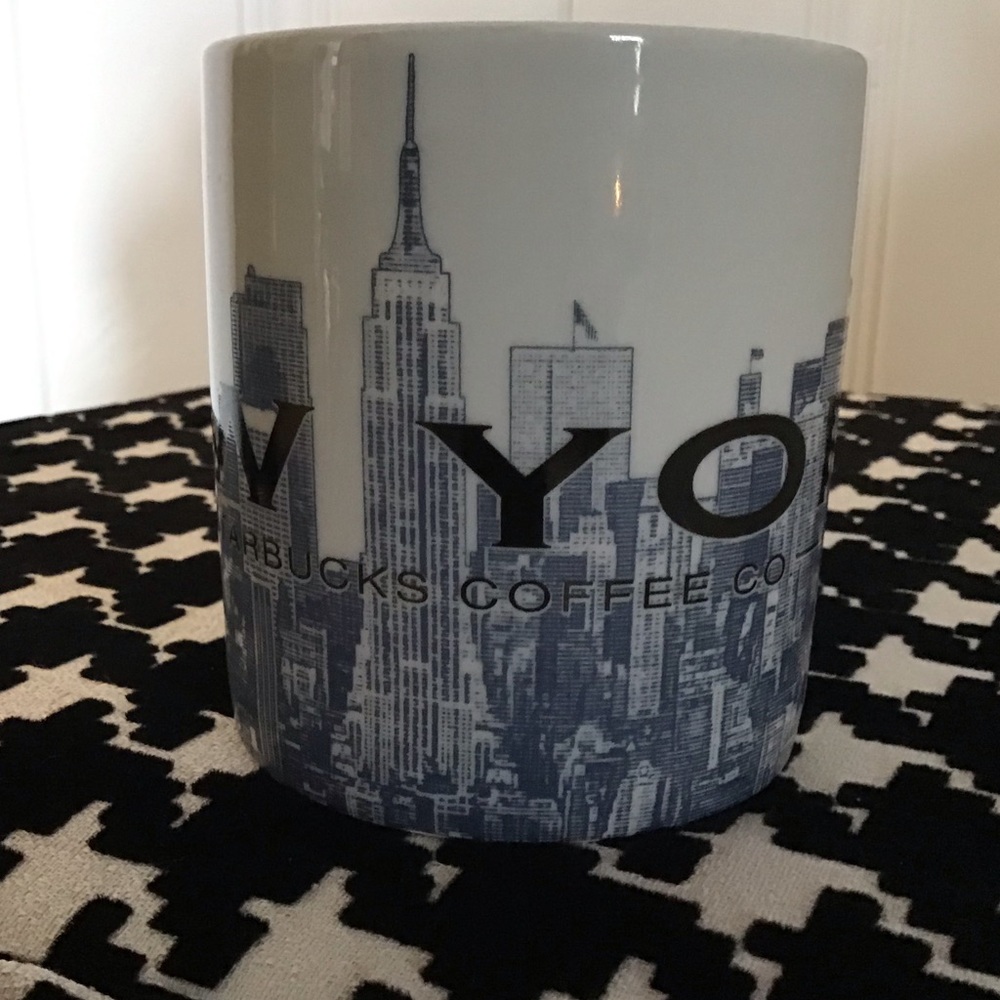 New York City SKYLINE SERIES Starbucks mug☕️🏙